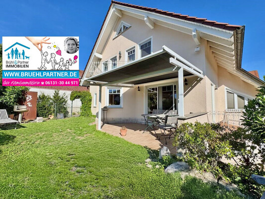 freistehend und ruhig