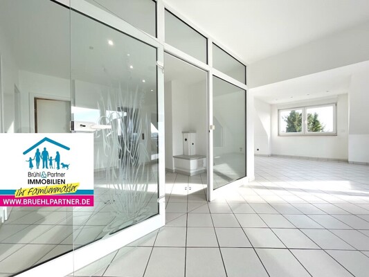 lichtdurchflutete Wohnung