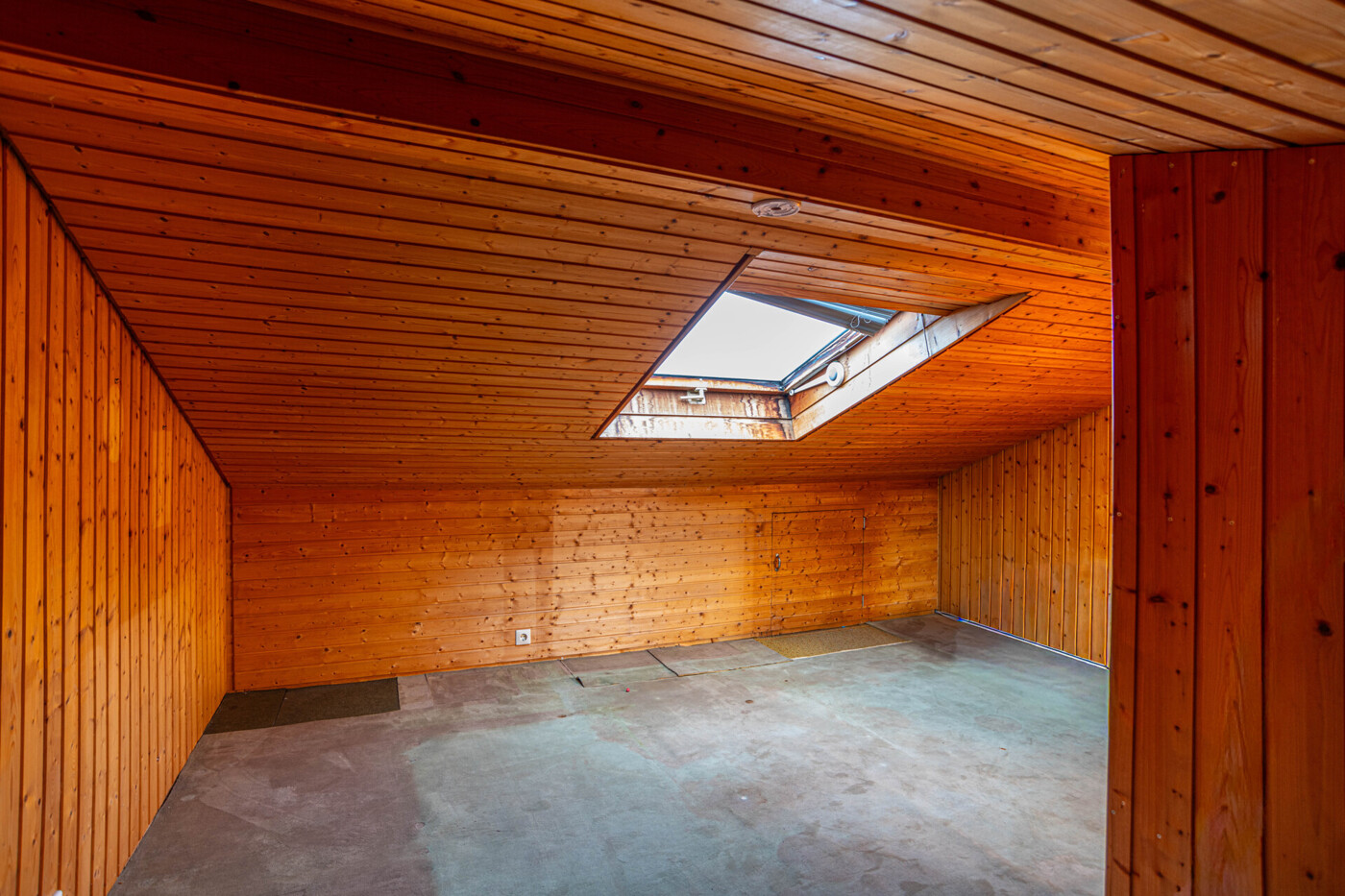 Dachgeschoss zum Ausbau (kein Wohnraum)