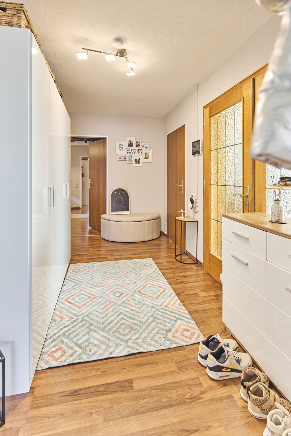 EG Eingangsbereich Ansicht 2