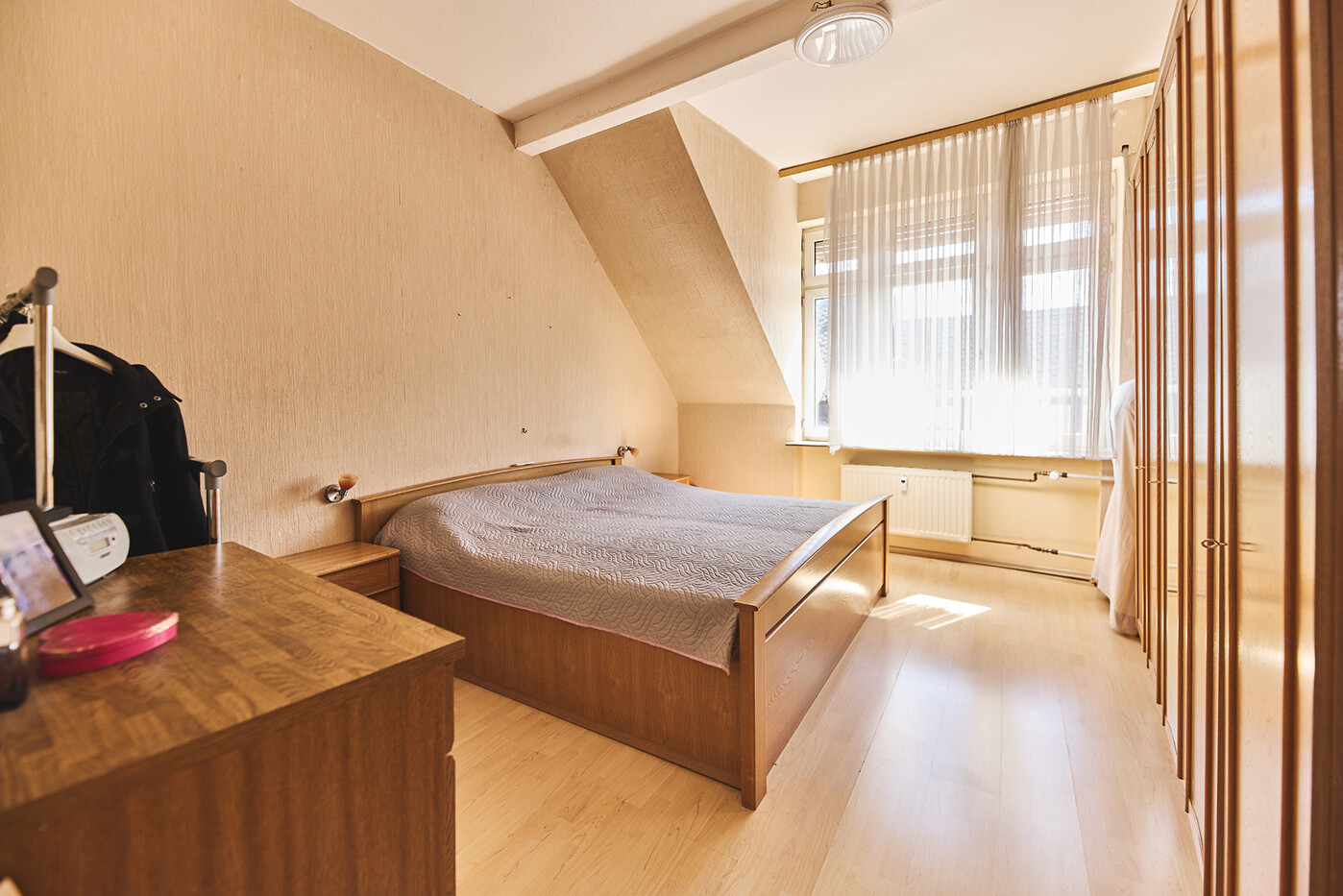 DG Schlafzimmer Ansicht 1