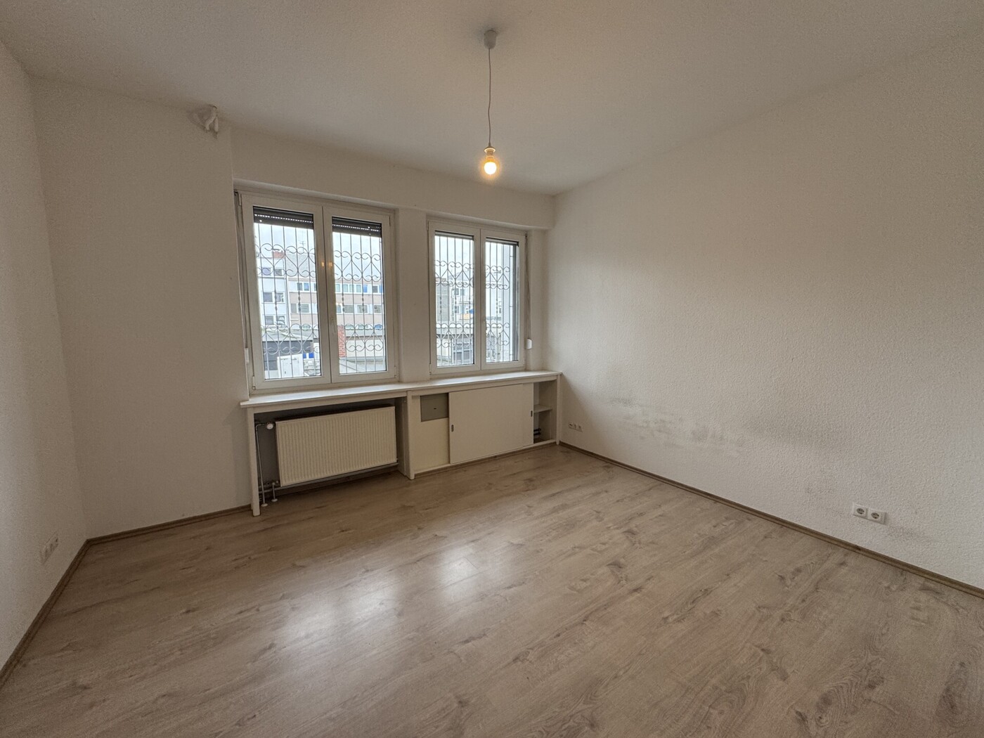 Schlafzimmer Ansicht 1