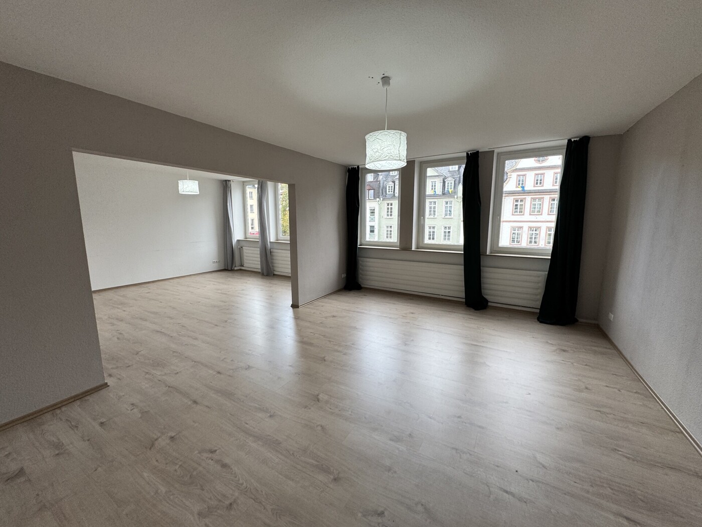 Wohnzimmer Ansicht 1