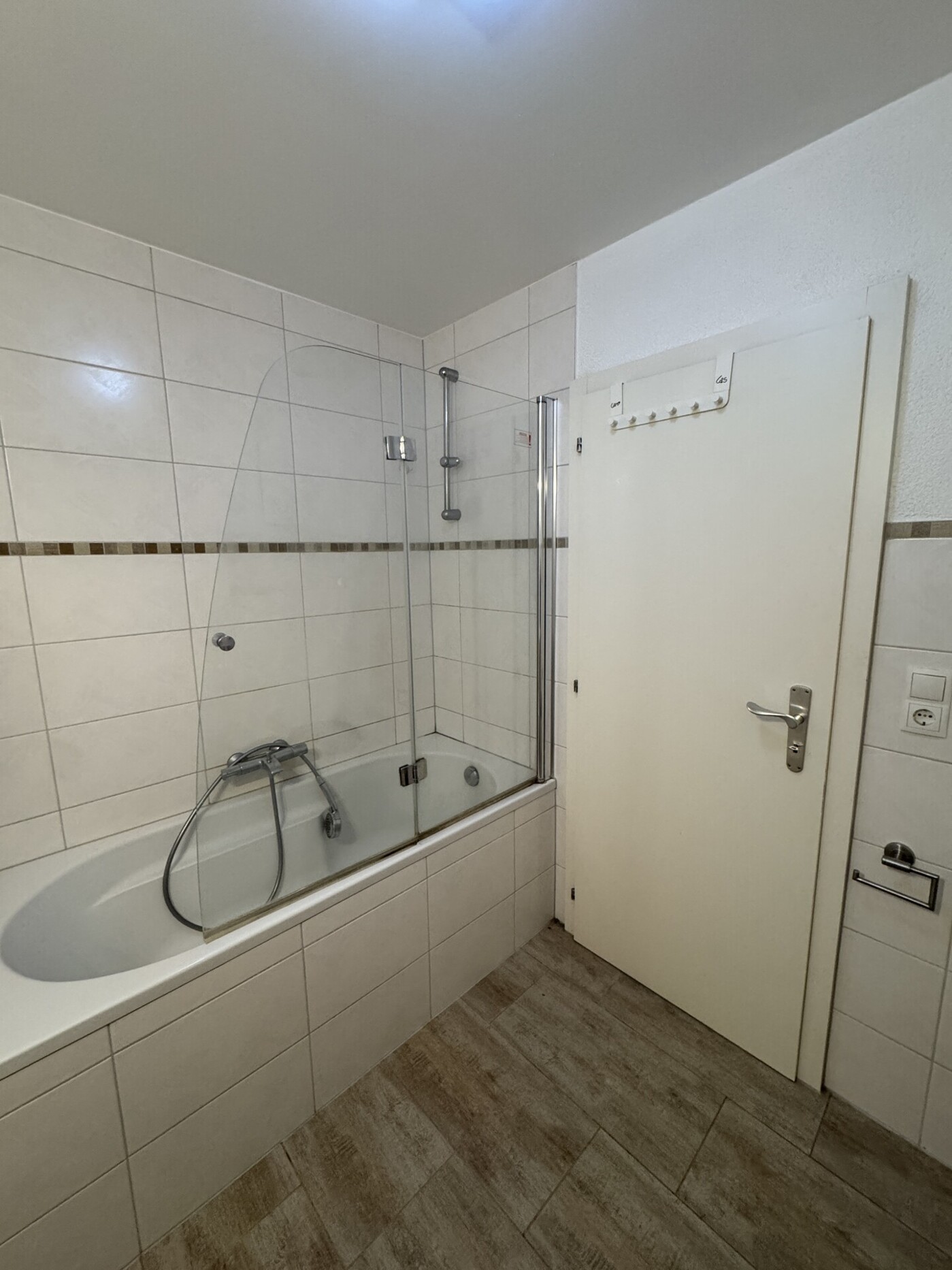 Badezimmer Ansicht 2