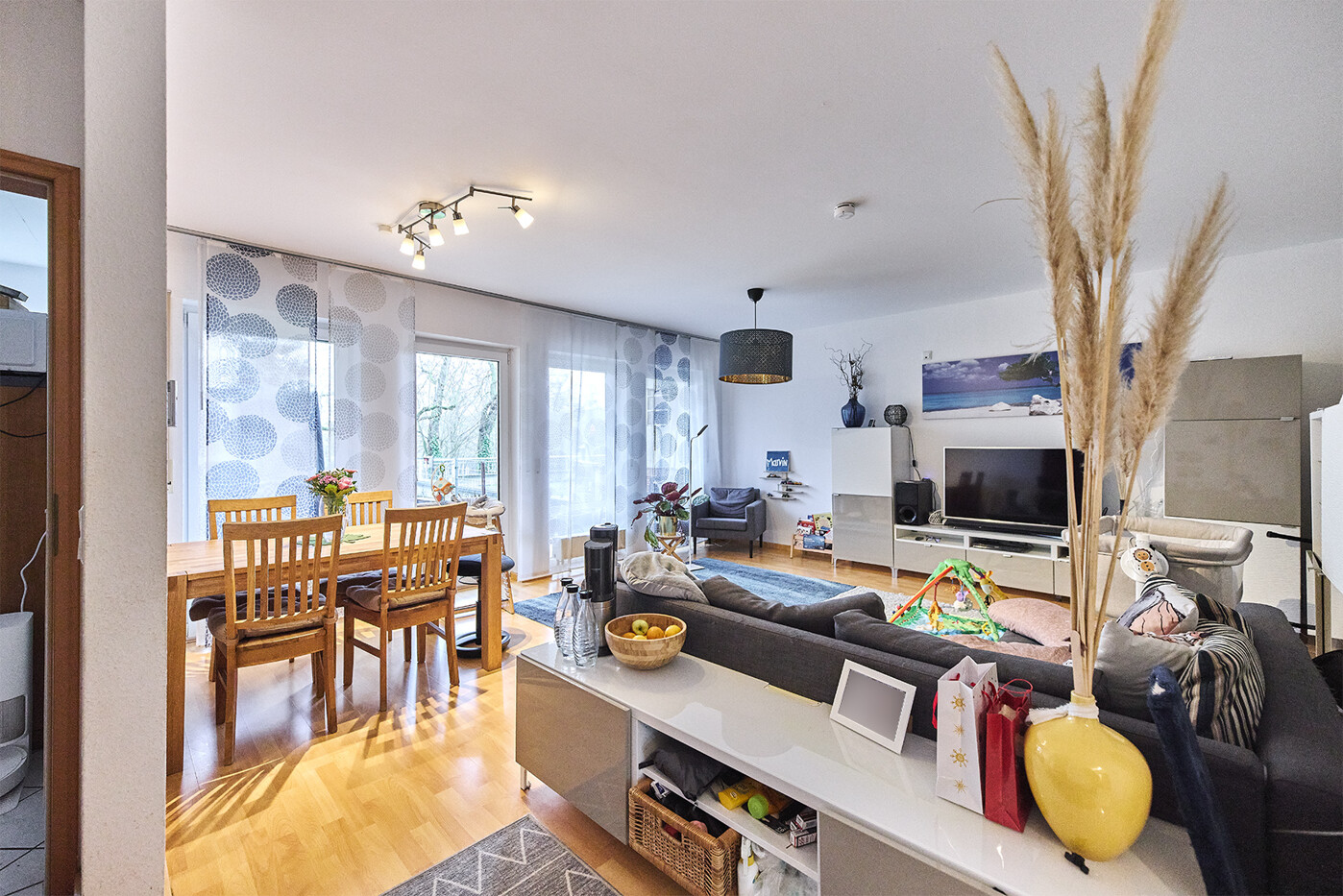 Wohn-Esszimmer Ansicht 1