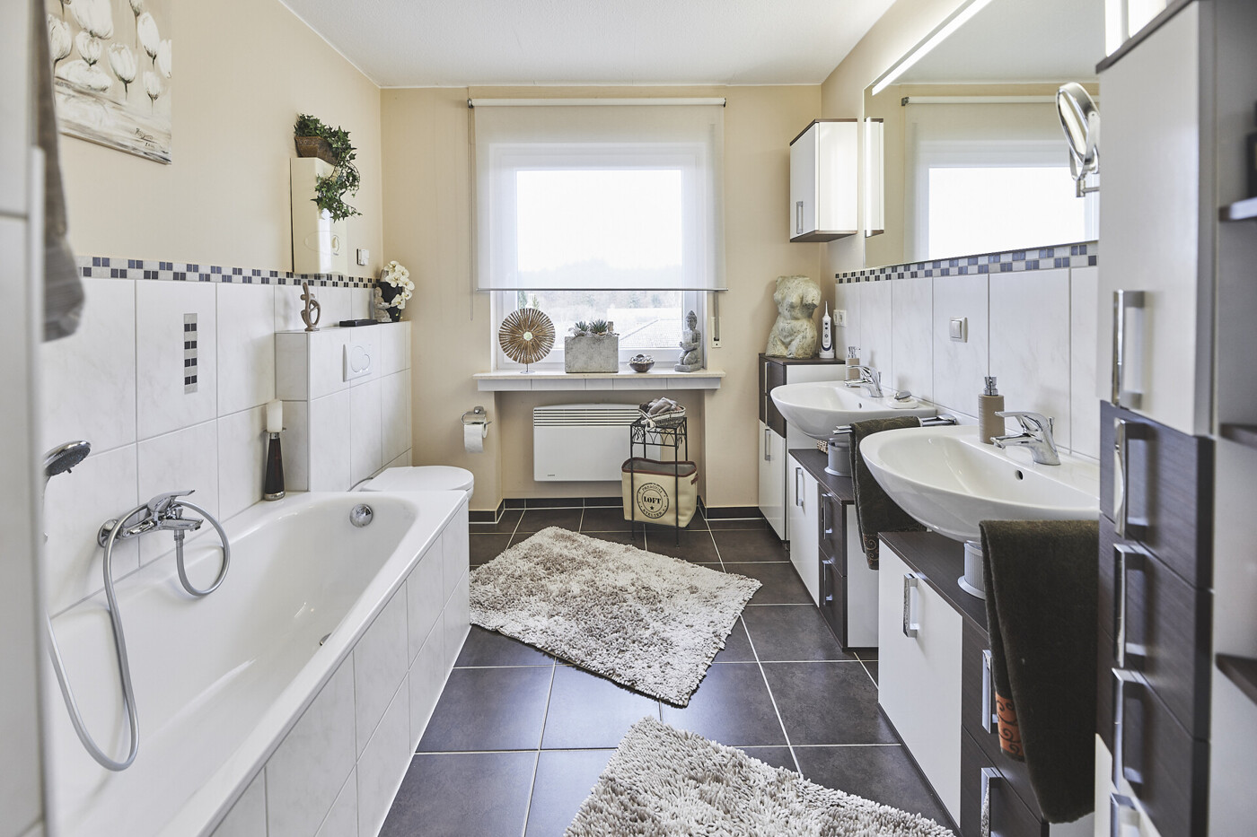 Badezimmer EG Ansicht 1