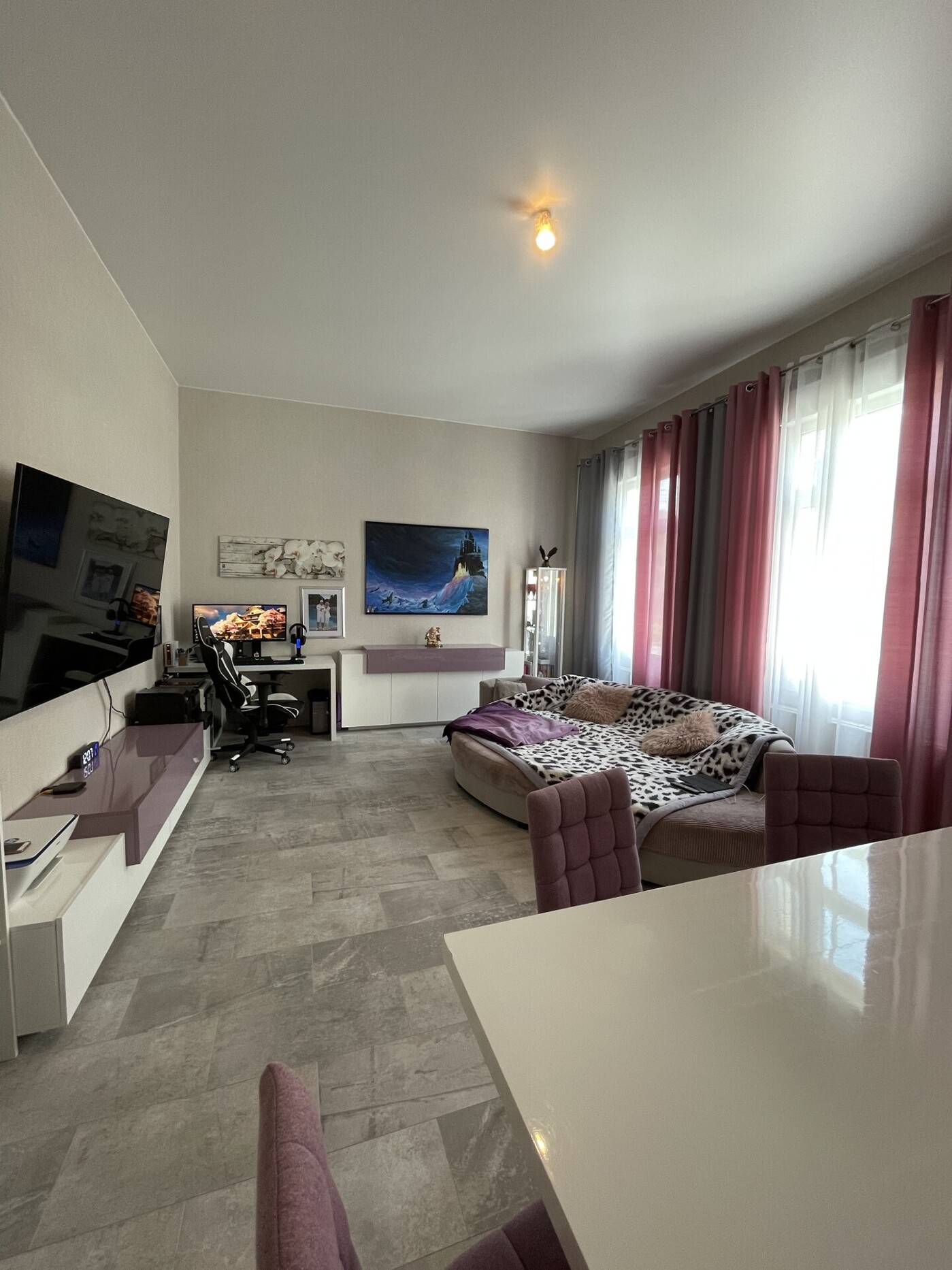 1. OG Wohnzimmer Ansicht 2