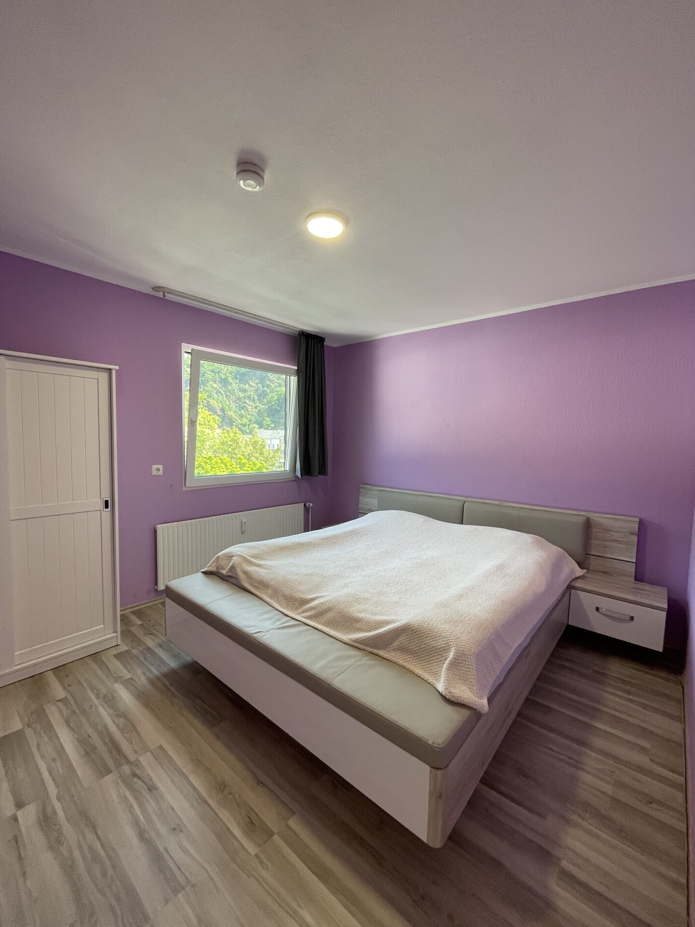 3. OG Links Schlafzimmer