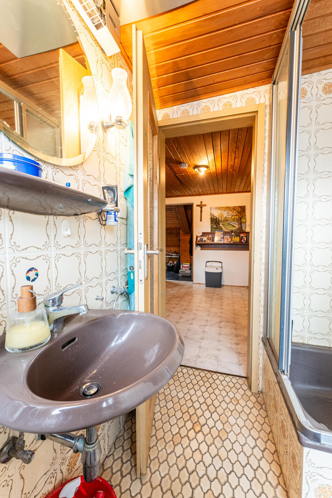 Wohnung DG Bad Ansicht 2