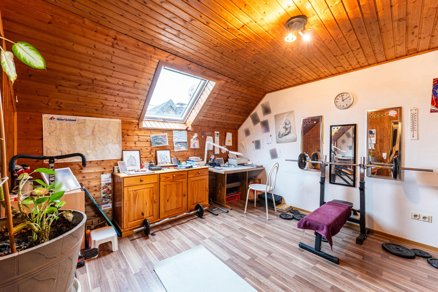 Wohnung DG Hobbyraum Ansicht 2