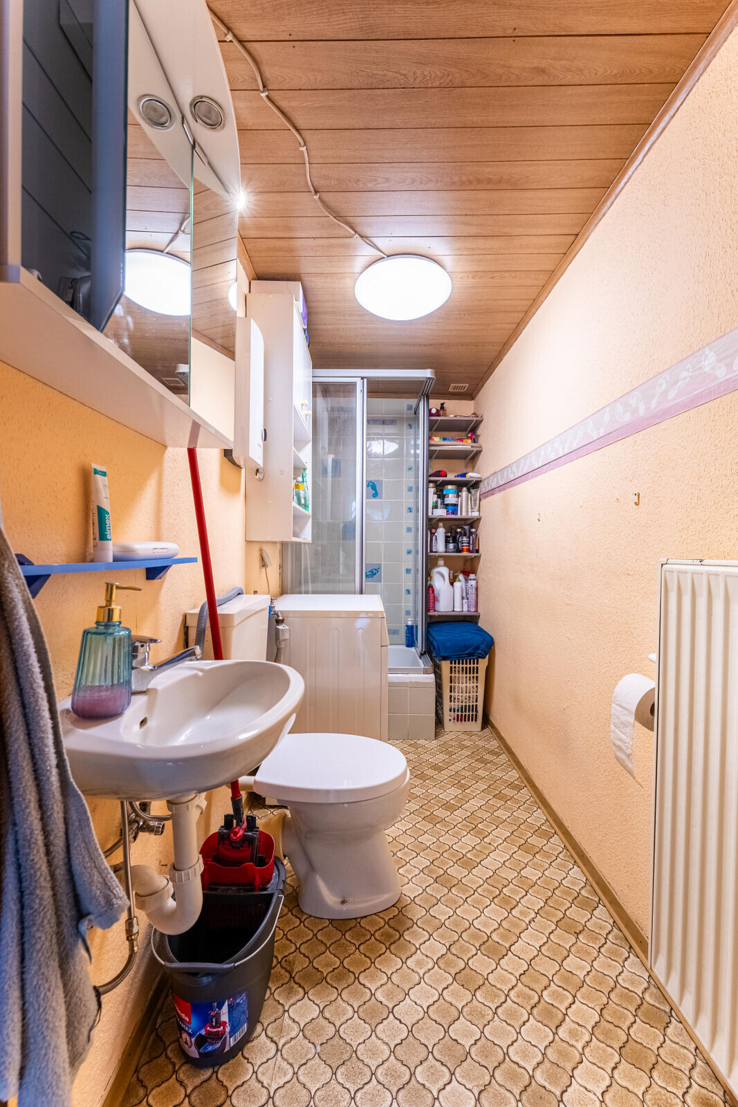 Wohnung OG Bad