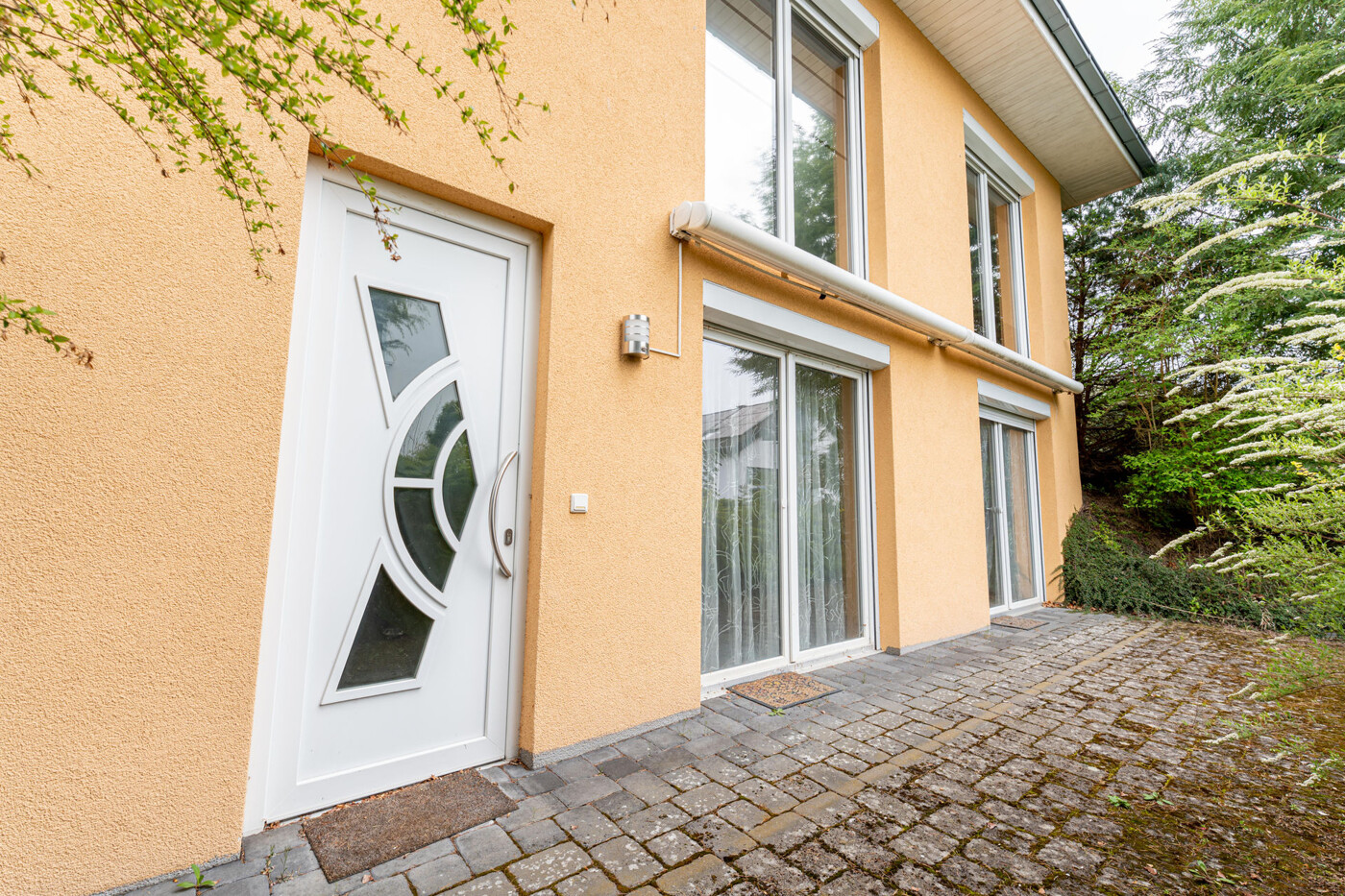 Terrasse UG Ansicht 2