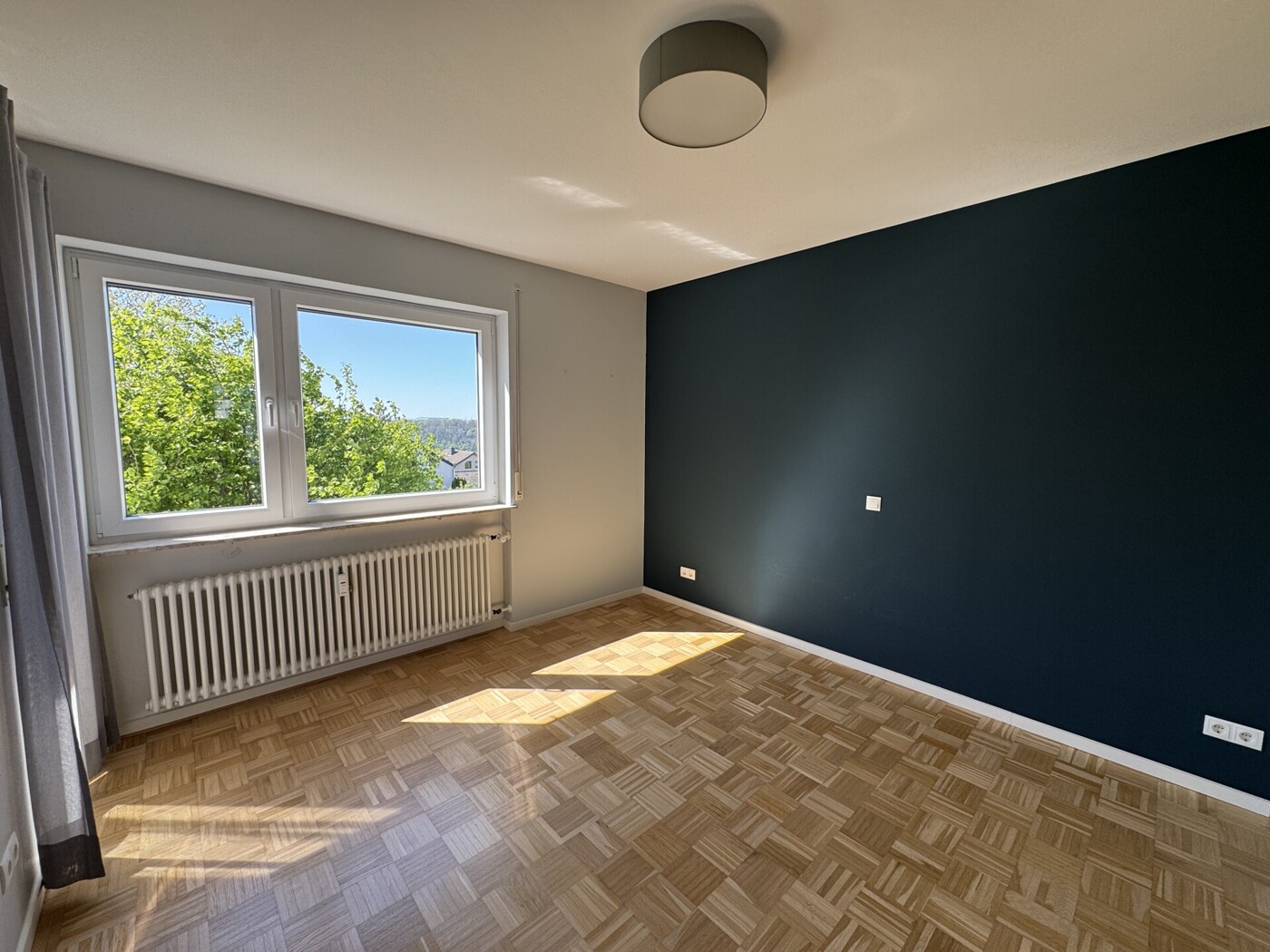 Schlafzimmer Ansicht 1