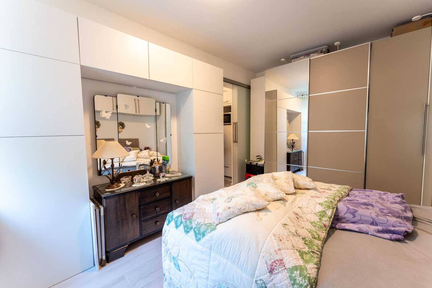 ELW Schlafzimmer Ansicht 2
