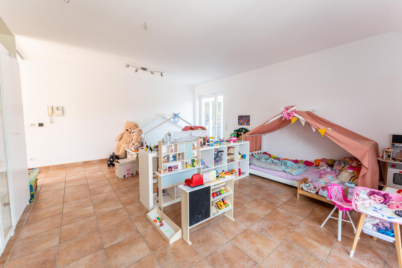 Kinderzimmer Ansicht 2