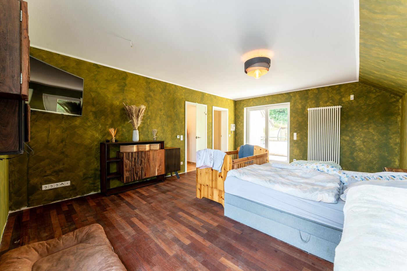 Schlafzimmer Ansicht 2