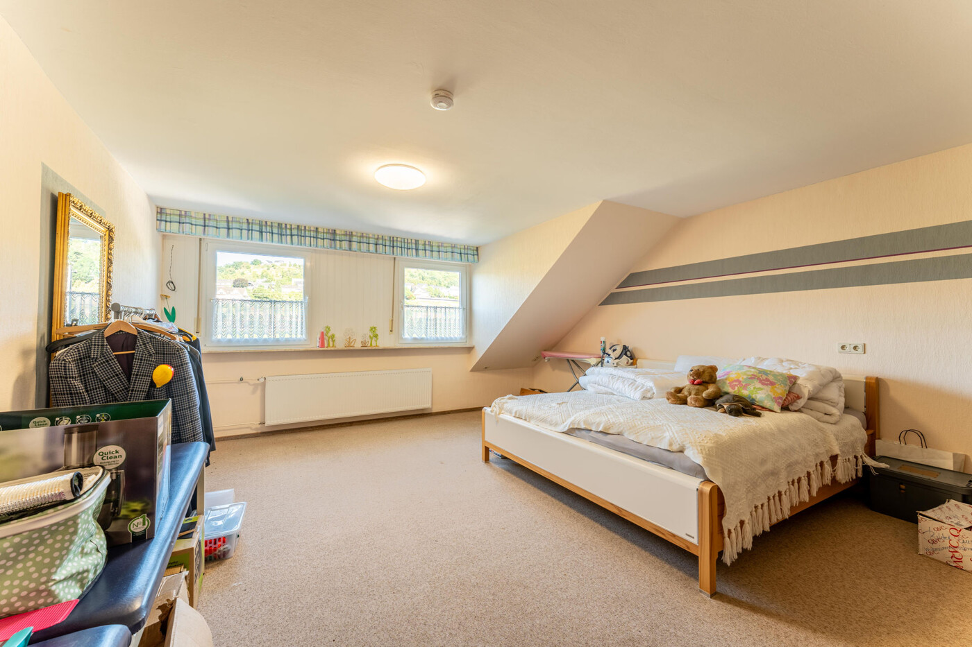 45 - DG Schlafzimmer Ansicht 1