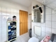 Tagesbelichtetes Badezimmer