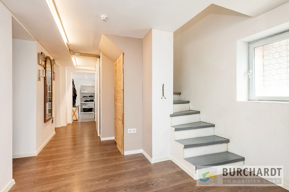 Immobilien Details 9 Untergeschoss - Diele