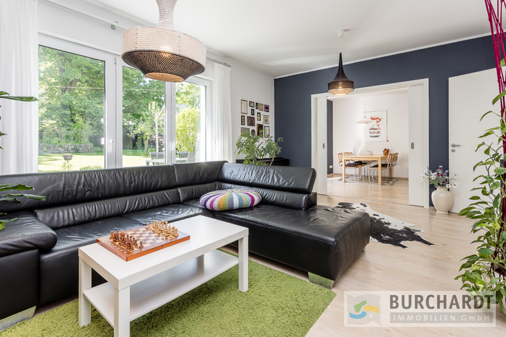 Immobilien Details 3 EG: das elegante Wohnzimmer