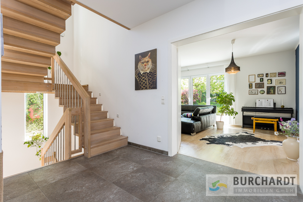 Immobilien Details 2 EG: die freundliche Diele