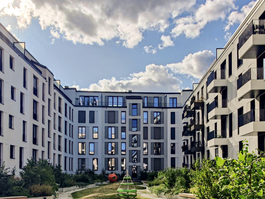 Luxury 2 - 4 Room Apartments close to Tiergarten