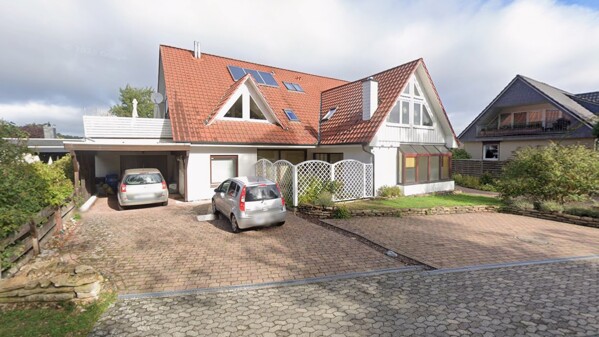 Fuhrenweg 14, Front