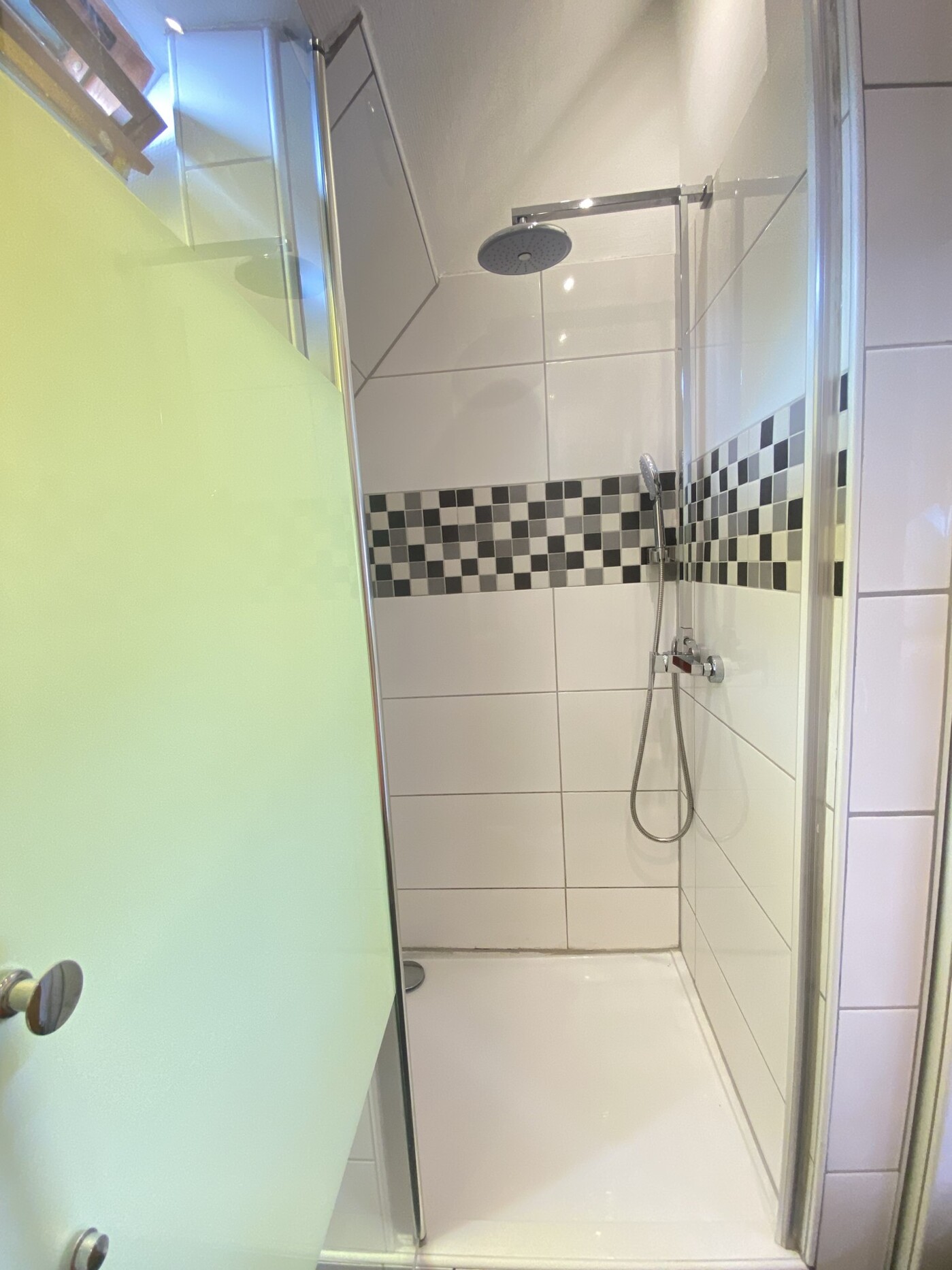 Dusche