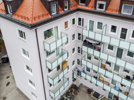 Hausansicht l Innenhof