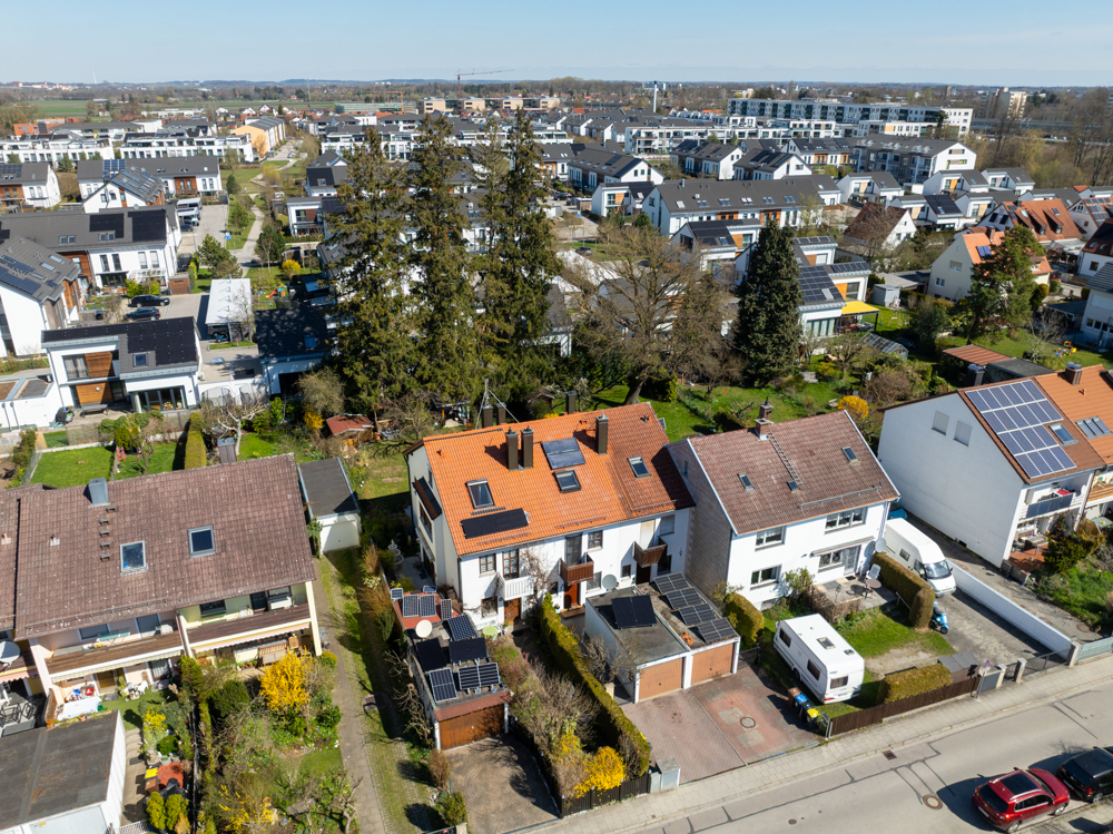 Hausansicht l Umgebung