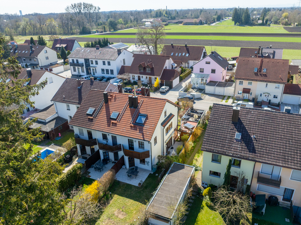 Hausansicht l Umgebung