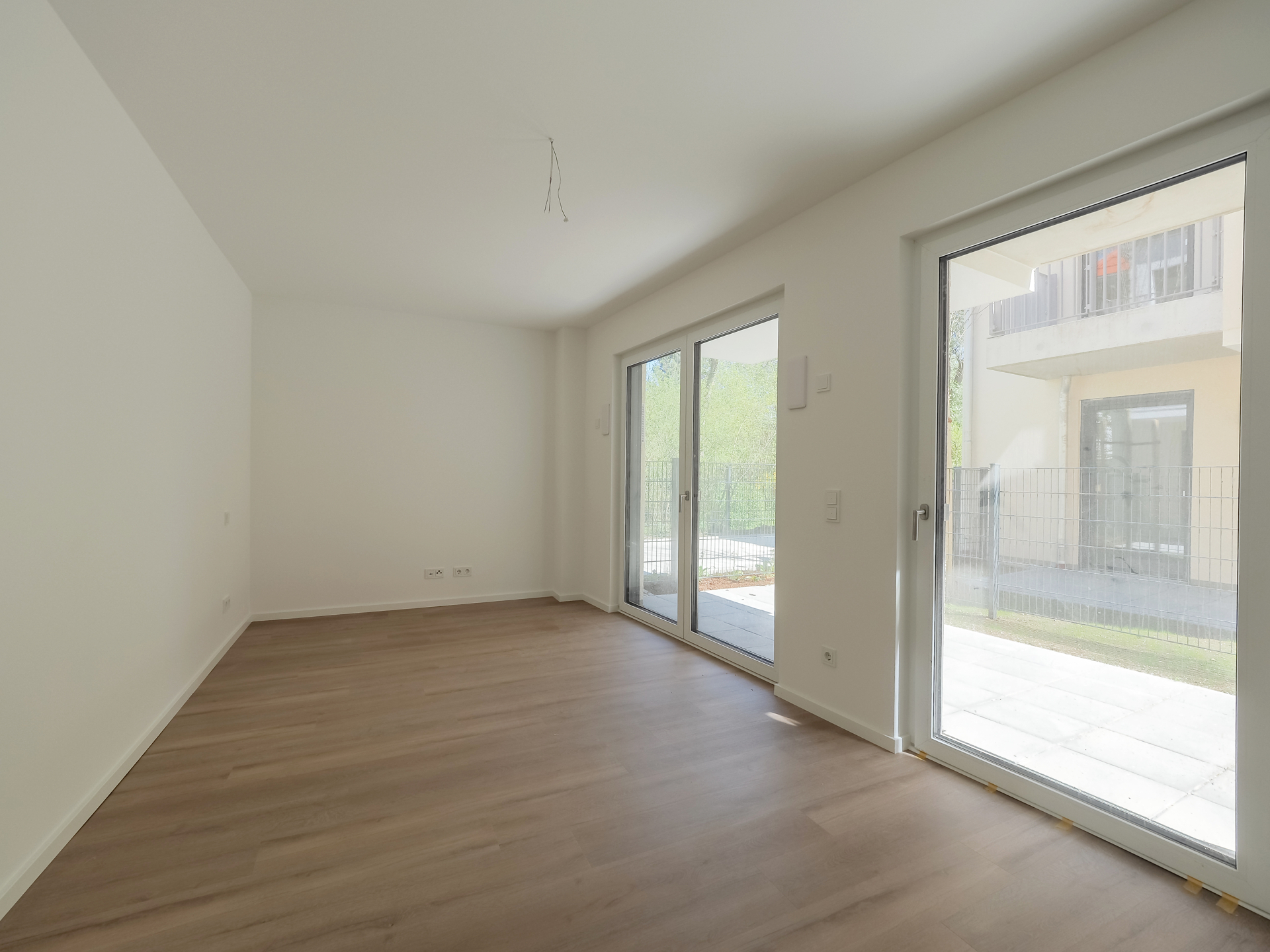 Schlafzimmer 1