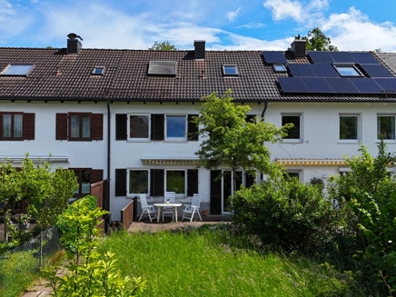 Hausansicht l Garten