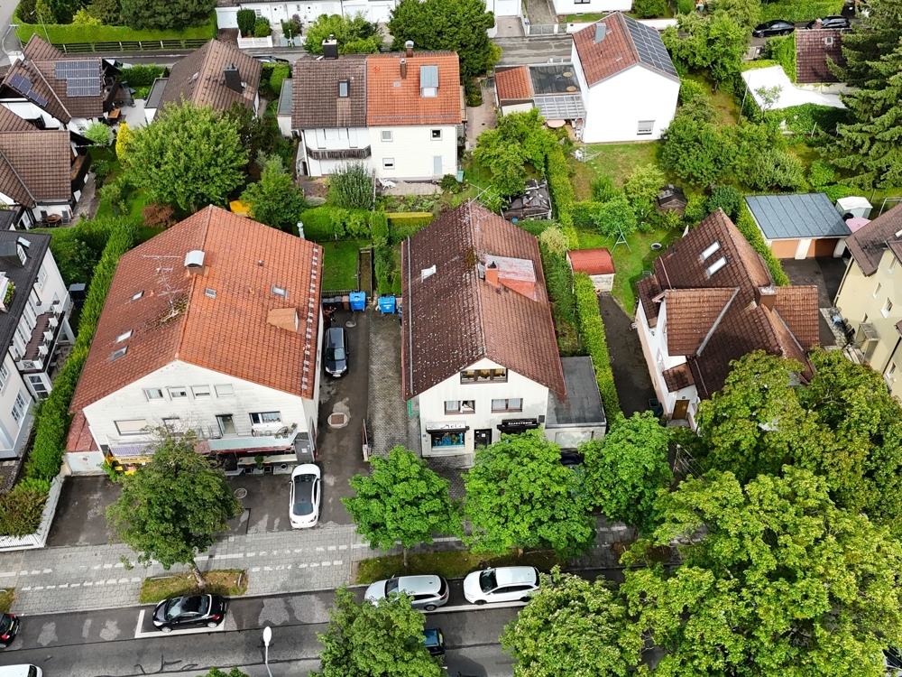 Hausansicht l Nachbarschaft