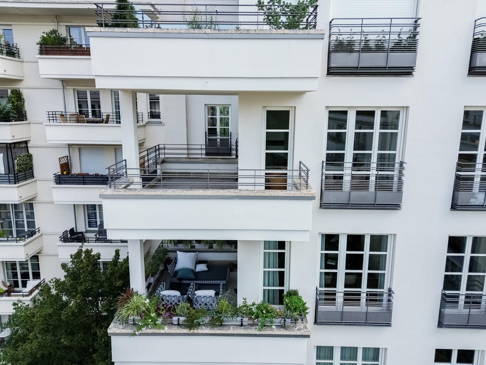 Hausansicht l Balkone