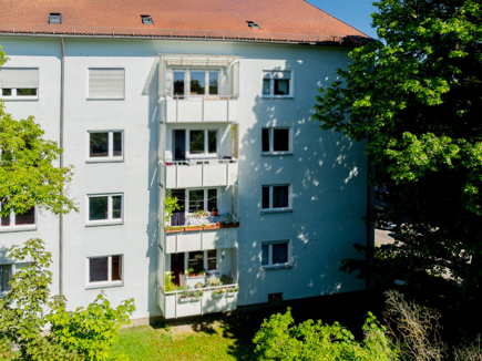 Haus- und Balkonansicht I Westseite