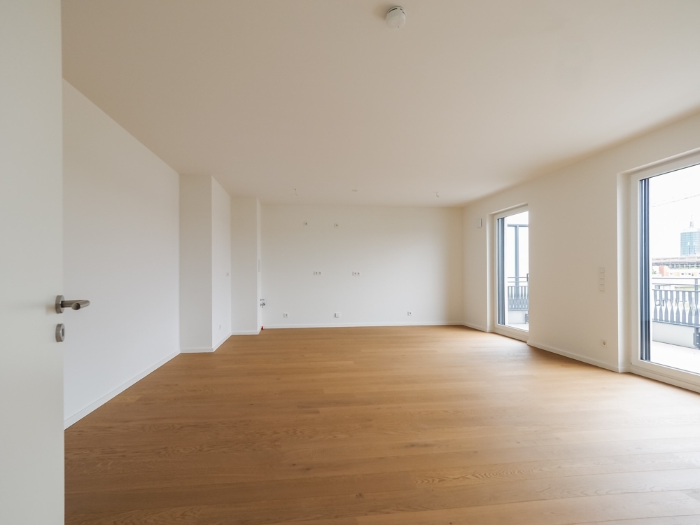 Wohn-/Esszimmer l Offene Küche