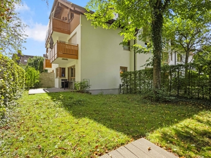 Garten- und Hausansicht