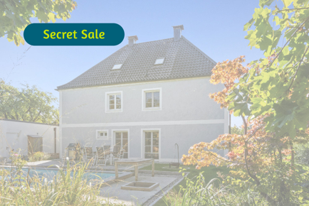 Secret Sale