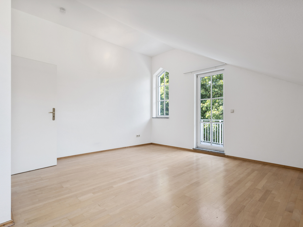 Schlafzimmer 1