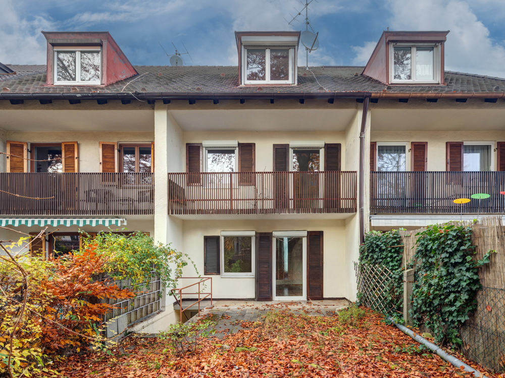 Garten- und Hausansicht