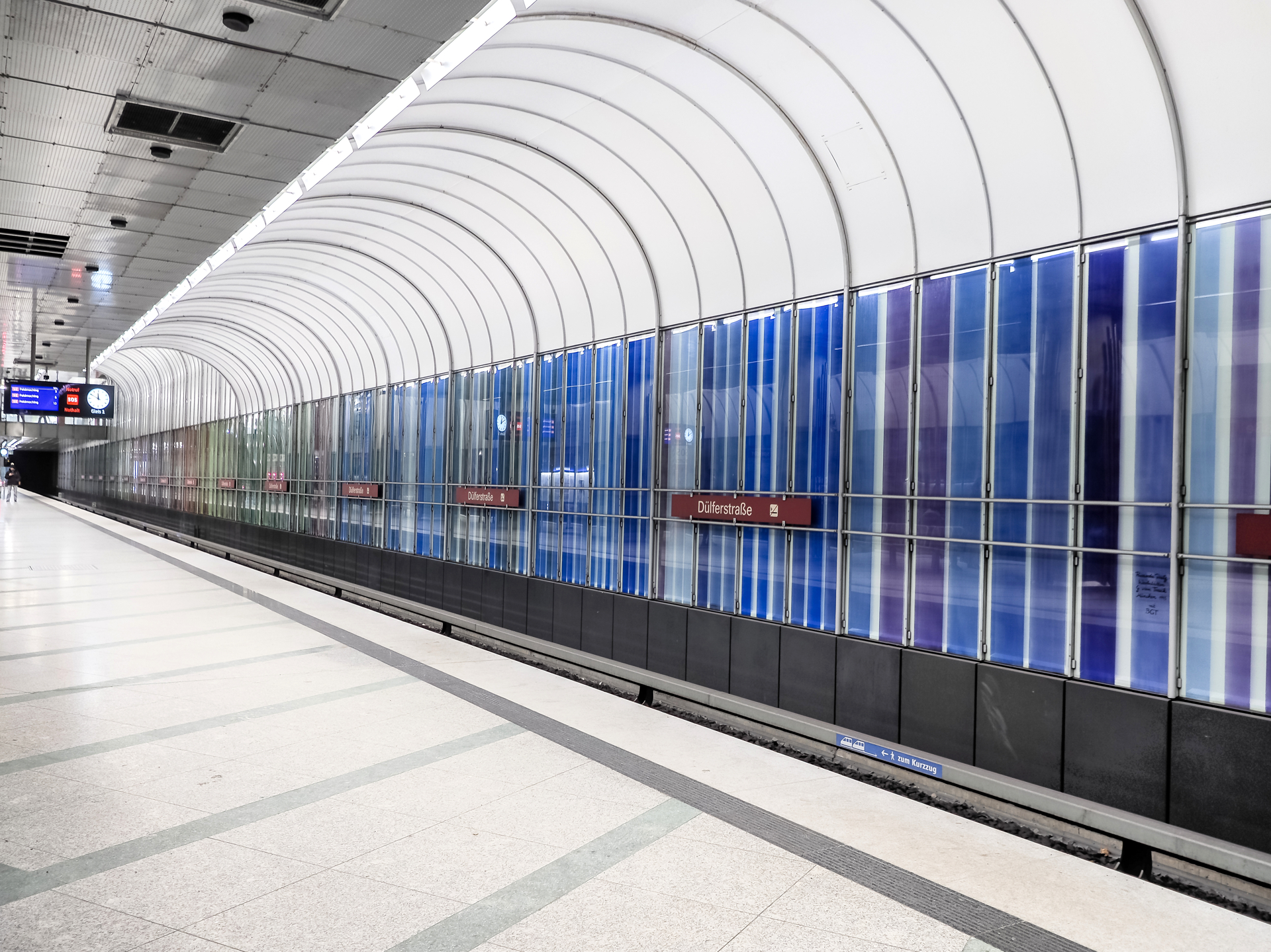 Umgebung l U-Bahn-Station Dülferstraße