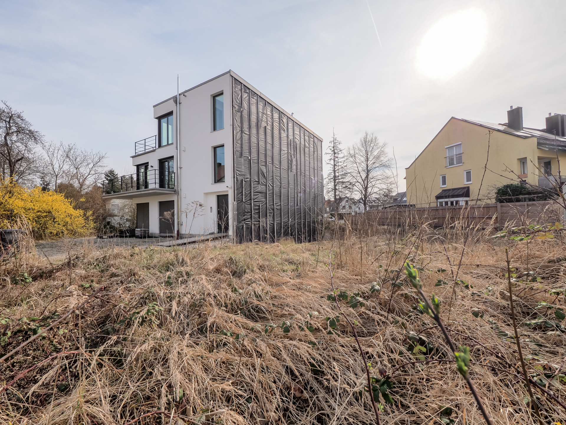 Grundstück l KI retuschiert 