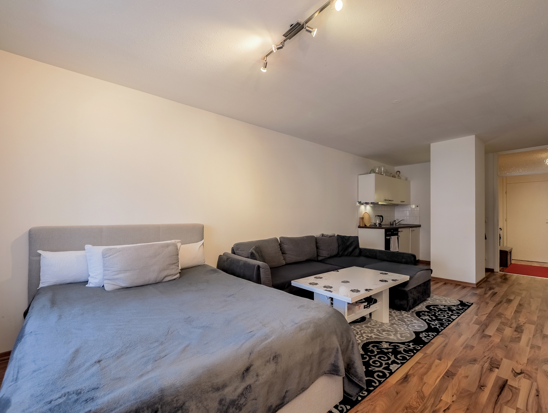 Apartment l KI retuschiert