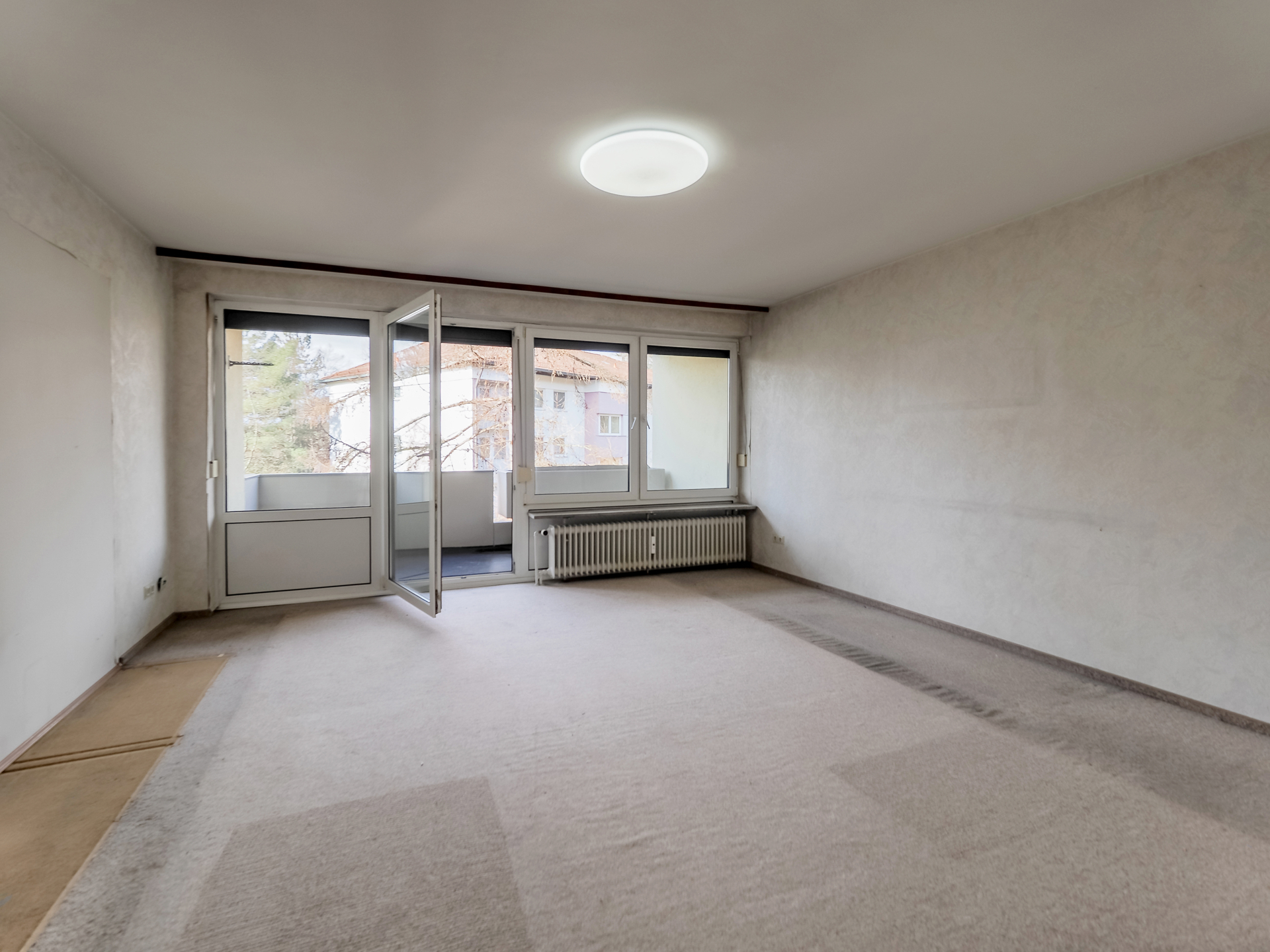 Wohn-/Esszimmer l Aktueller Zustand