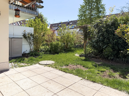 Gartenterrasse I KI retuschiert