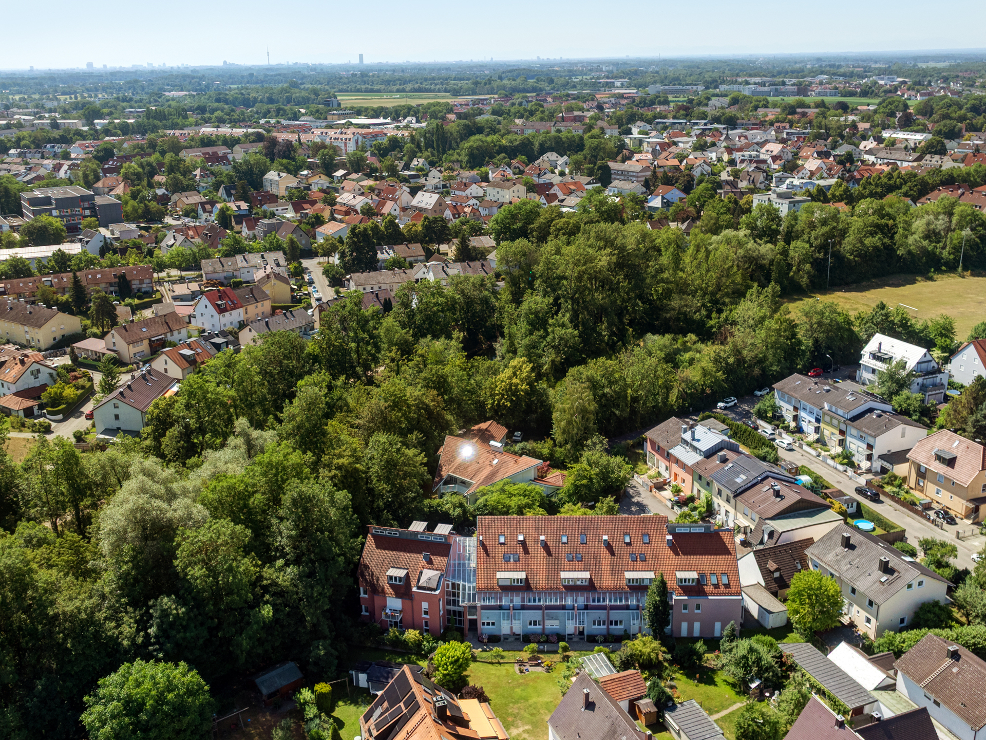Ansicht Wohnanlage l Umgebung