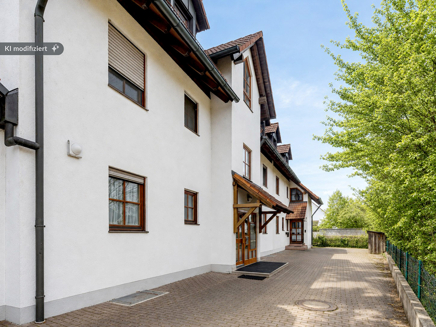 Hausansicht I KI modifiziert