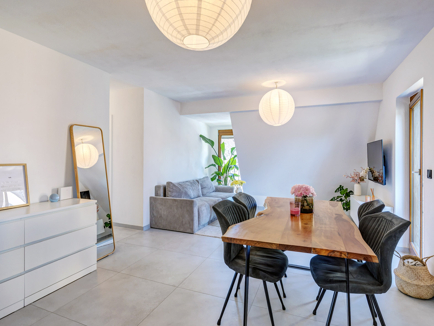 Wohn-/Esszimmer l OG