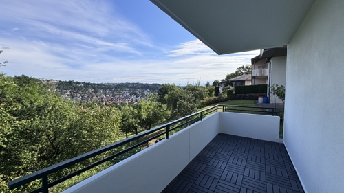 Balkon in Süd-Assrichtung